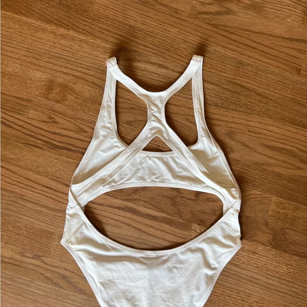 NWT Skims Signature Swim White Cutout Monokini